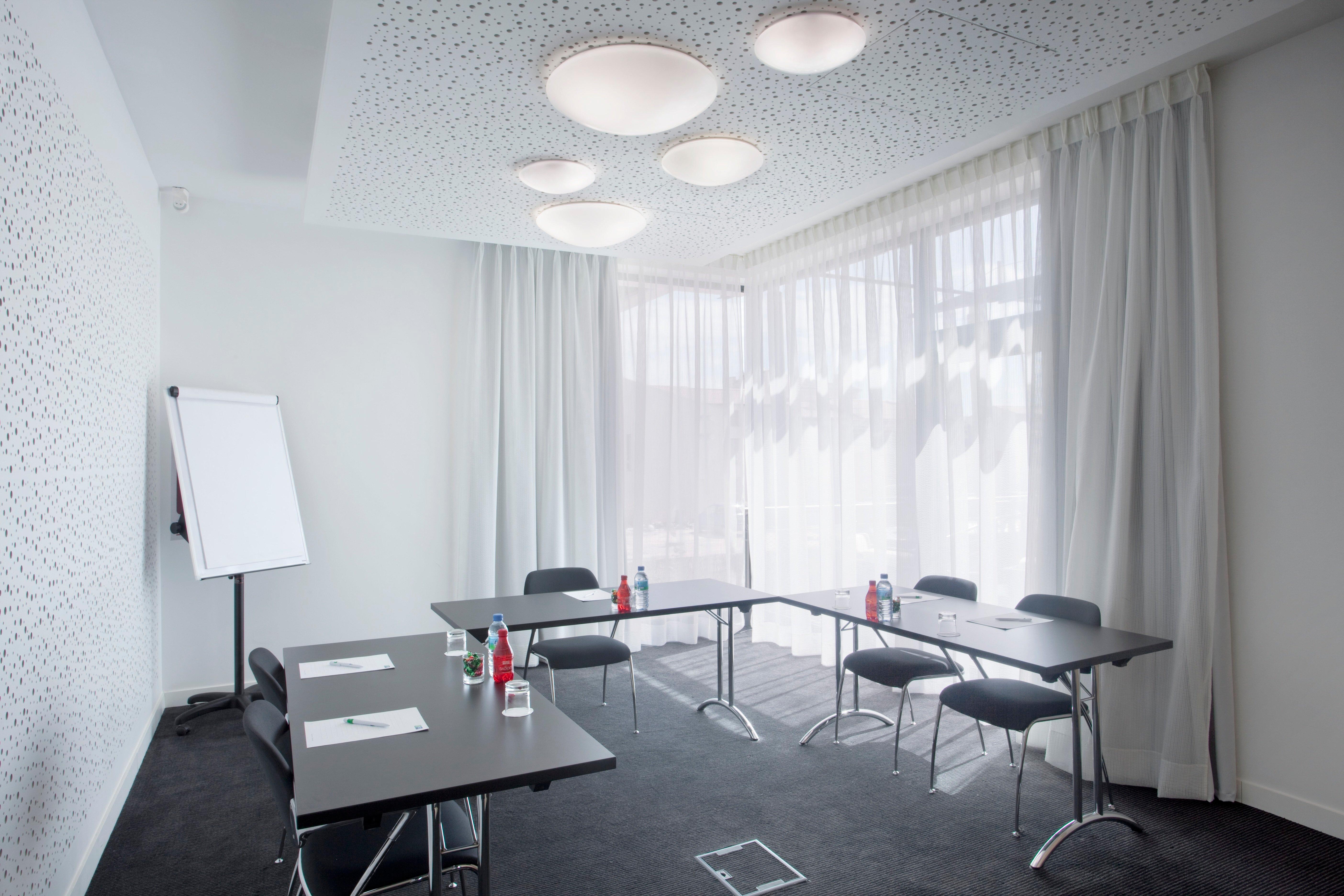 Hotel Marseille Centre Gare Saint-Charles Екстериор снимка